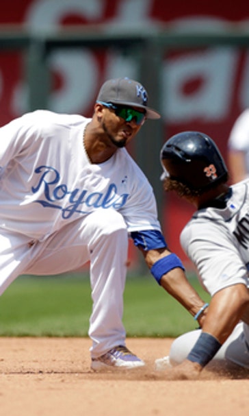 Cuthbert's RBI single in 13th lifts Royals past Ti